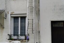 Location outil Échelle coulissante alu près de Fontenay-Trésigny