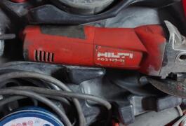 Location outil Disqueuse  diam 125 mm  Hilti près de Dammarie