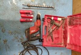 Location outil Burineur perforateur électrique Hilti près de Ploeren
