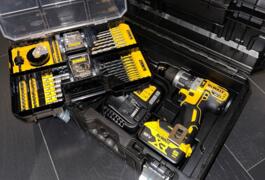 Location outil Perceuse visseuse Sans-fil Dewalt près de Paris