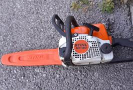 Location outil Tronçonneuse à bois Thermique Stihl près de Peille