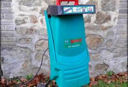 Location outil Broyeur à branche électrique Bosch près de St dizier masbaraud