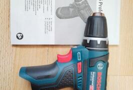Location outil Visseuse 12V  Bosch près de Jauldes