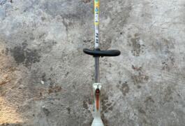Location outil Coupe bordure  Stihl près de Montboucher-sur-Jabron
