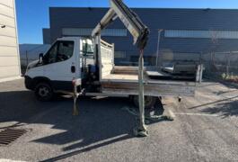 Location outil Camion grue  avec chauffeur près de Grasse