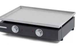 Location outil Plancha Pro inox près de Montesson