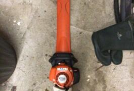 Location outil Taille haie Thermique Stihl près de Chaulgnes