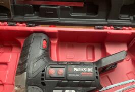 Location outil Scie sauteuse Sans-fil près de Citry