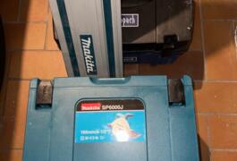 Location outil Scie plongeante électrique Makita près de Contes