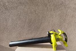 Location outil Souffleur  aspirateur à feuilles  Ryobi près de Monteux