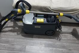 Location outil Shampouineuse  Karcher près de Asnières-sur-Seine