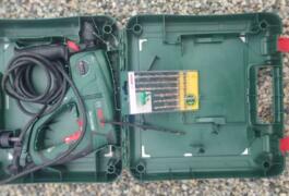 Location outil Burineur perforateur électrique Ryobi près de Juvignac