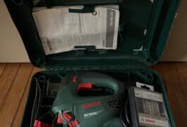 Location outil Scie sauteuse Filaire Bosch près de Non renseignée