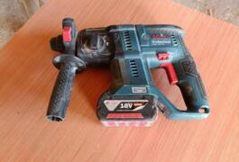 Location outil Perforateur Thermique Bosch près de Abeilhan