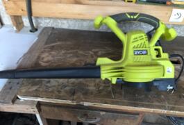 Location outil Aspirateur souffleur électrique Ryobi près de Poulx