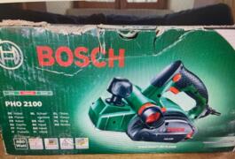 Location outil Raboteuse électrique Bosch près de Mortagne-sur-Sèvre