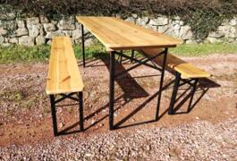 Location outil Table + bancs  près de Thizy-les-Bourgs