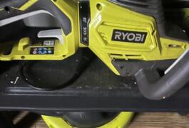 Location outil Taille haie électrique Ryobi près de Montbazon
