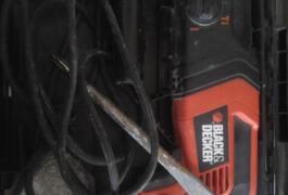 Location outil Marteau perforateur électrique près de Tresses