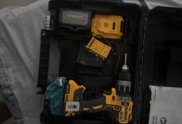 Location outil Visseuse perceuse Sans-fil Dewalt près de Montpellier