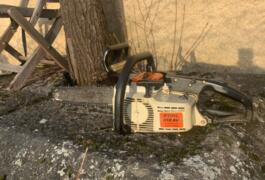 Location outil Tronçonneuse à bois Thermique Stihl près de Saint-Germain-Laval