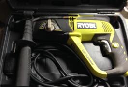 Location outil Perceuse électrique Ryobi près de Argenteuil