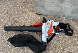 Location outil Aspirateur souffleur électrique Stihl près de Givry