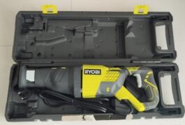 Location outil Scie sabre électrique Ryobi près de Mézy-sur-Seine