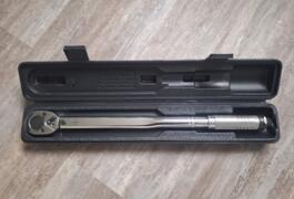 Location outil Clé dynamométrique Coffret Magnusson près de La Talaudière