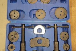 Location outil Repousse pistons  près de Wattignies
