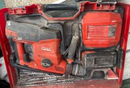 Location outil Burineur perforateur électrique Hilti près de Gréasque
