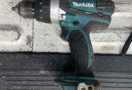 Location outil Visseuse perceuse Sans-fil Makita près de Gréasque