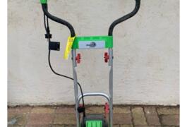 Location outil Motobineuse électrique près de Dangu