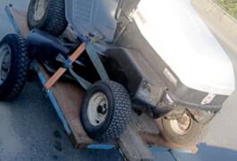 Location outil Tracteur tondeuse  Husqvarna près de Provins