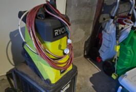 Location outil Broyeur de végetaux électrique Ryobi près de Le Creusot