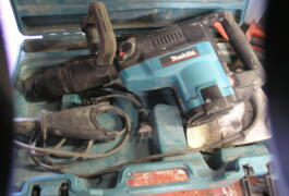 Location outil Marteau perforateur électrique Makita près de Cenon