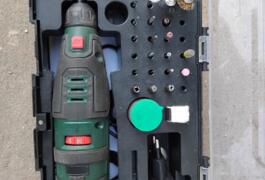 Location outil Dremel électrique près de Corbeil-Essonnes