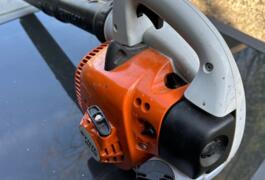 Location outil Souffleur à feuille Thermique Stihl près de Eyzin-Pinet