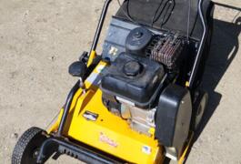 Location outil Scarificateur démousseur Thermique près de Loscouët-sur-Meu