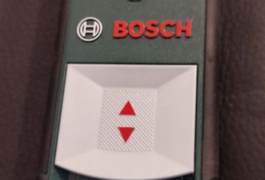 Location outil Détecteur multimateriaux électrique Bosch près de Gratentour