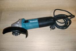 Location outil Location Meuleuse Makita 9558HNR Ø125mm  Makita près de Simiane-Collongue
