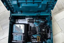 Location outil Visseuse perceuse Sans-fil Makita près de Pierrelatte