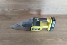 Location outil Aspirateur électrique Ryobi près de Jauldes