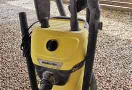 Location outil Aspirateur Karcher électrique Karcher près de Échiré