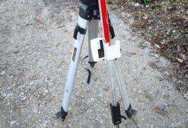 Location outil Laser rotatif  près de Neaufles-Saint-Martin