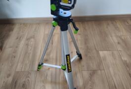 Location outil Niveau laser  près de Neaufles-Saint-Martin