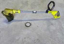 Location outil Rotofil sans-fil Ryobi près de Moye