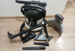 Location outil Aspirateur eau et poussière  Karcher près de Talant