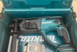 Location outil Perforateur burineur électrique Makita près de Clermont-Ferrand