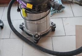 Location outil Aspirateur de chantier électrique près de Bourges